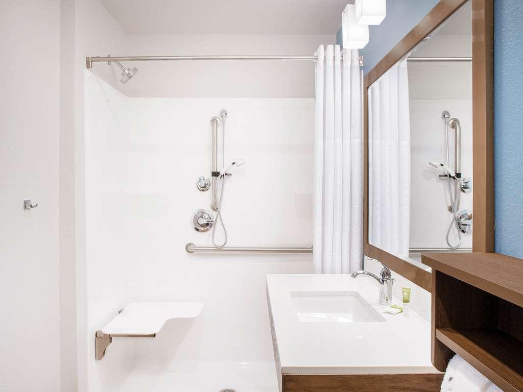 Extended Stay America Select Suites - Charlotte - Northlake 샬럿 외부 사진